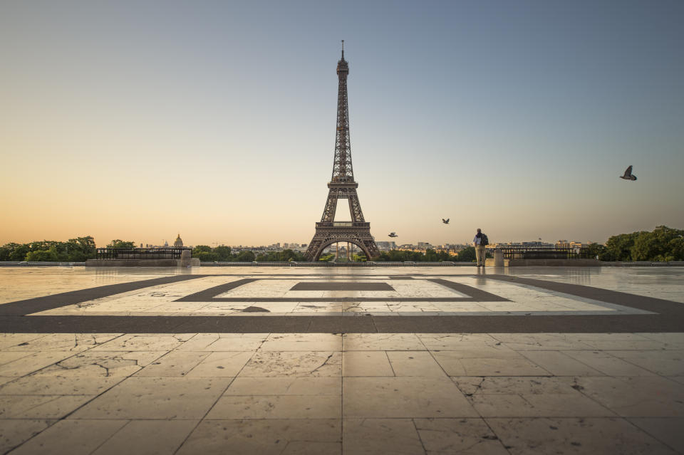 <p>L’endettement de la France représente 96,6% de son PIB.</p>