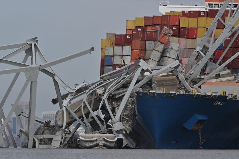 BALTIMORE, MD - MARCH 26: Shown is a partially collapsed Francis Scott Key Bridge following an early morning accident involving a container ship striking a support column on March 26, 2024 in Baltimore, Md. - Photo: Ricky Carioti/The Washington Post (Getty Images)