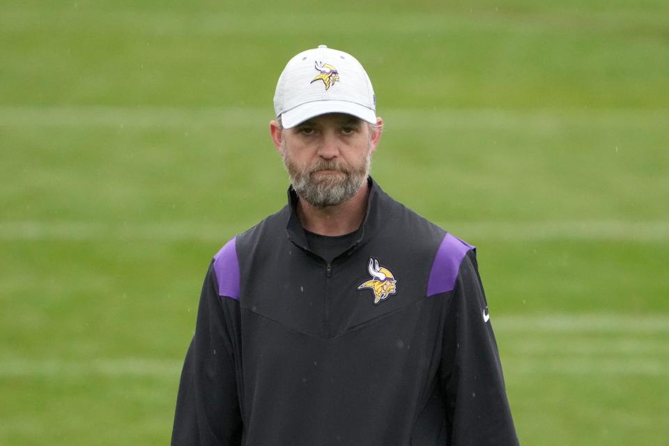 Sep 30, 2022; Thundridge, United Kingdom; Minnesota Vikings offensive coordinator Wes Phillips during practice at Hanbury Manor. Mandatory Credit: Kirby Lee-USA TODAY Sports