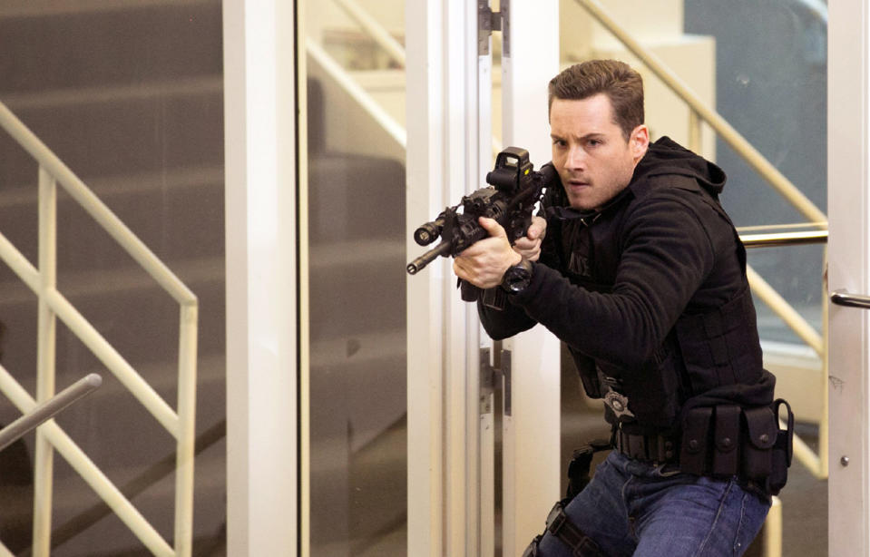 Jay Halstead (Jesse Lee Soffer)