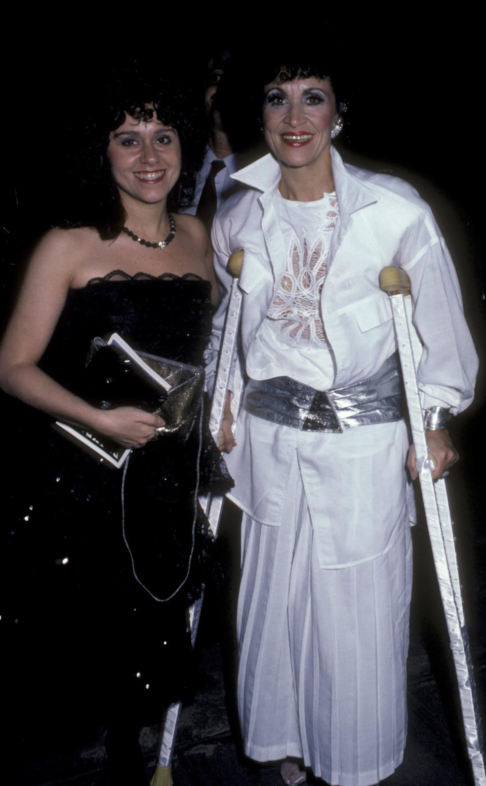 Chita Rivera and daughter Lisa Mordente attend 40th Annual Tony Awards on June 1, 1986 at the Minskoff Theater in New York City.