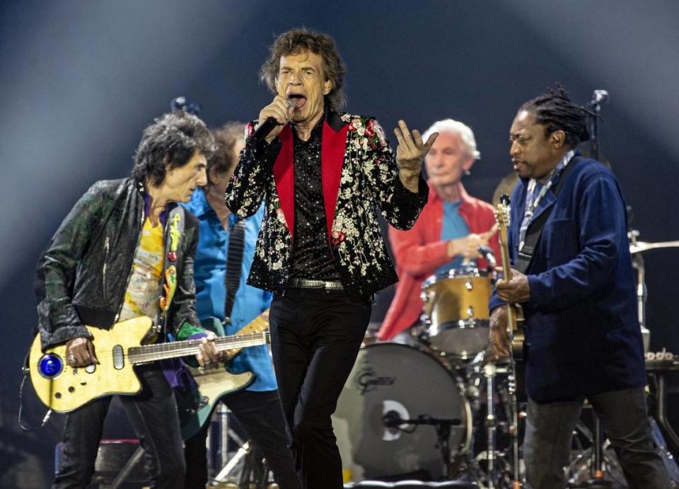 Mick Jagger y los Rolling Stones actúan en el Hard Rock Stadium, en Miami Gardens, el viernes 30 de agosto de 2019 AL DIAZ/adiaz@miamiherald.com