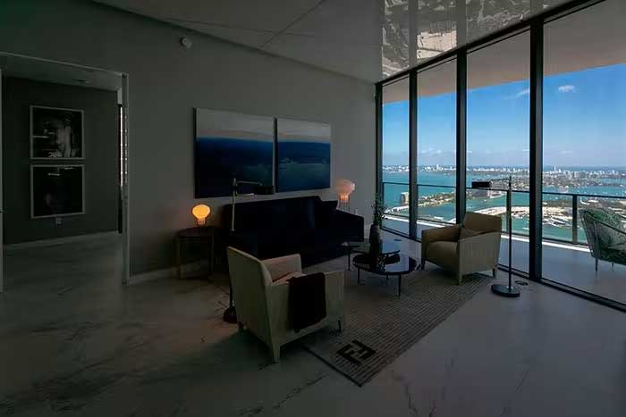 Beckhams-Miami-penthouse-living-room