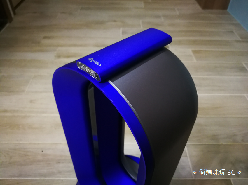 智慧媽媽的省空間時尚選擇！可以冷風也可以暖風的 Dyson Pure Hot + Cool Link™ - 3 合1 空氣清淨涼暖氣流倍增器‎開箱！