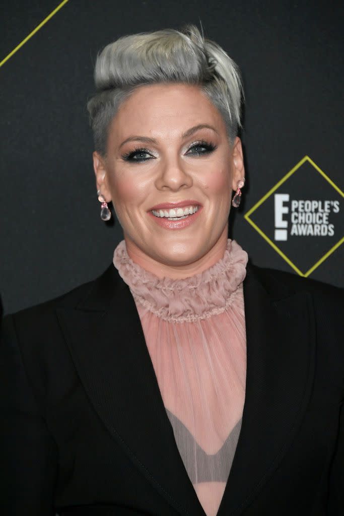 gray hair color ideas pink