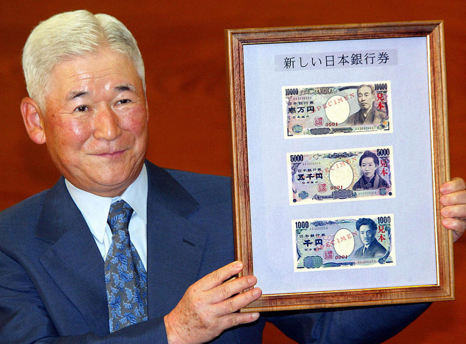 現在大家所使用的日本紙幣，是2004年開始發行的「E號」人物