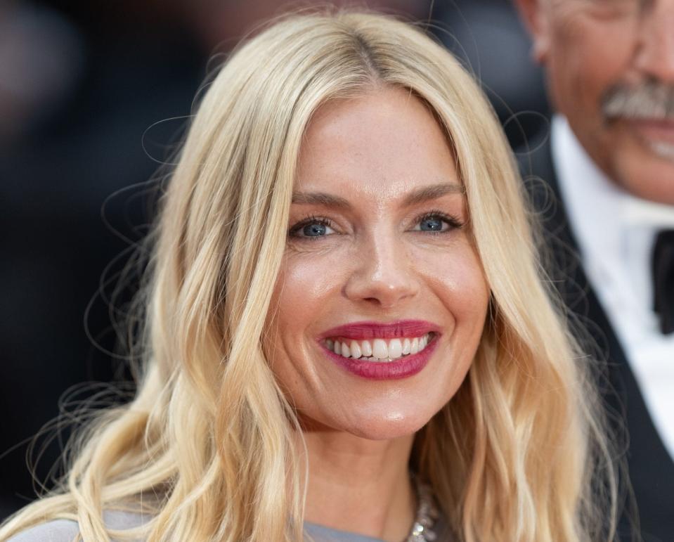 Sienna Miller: 'all the classic signs of the "fit face"'