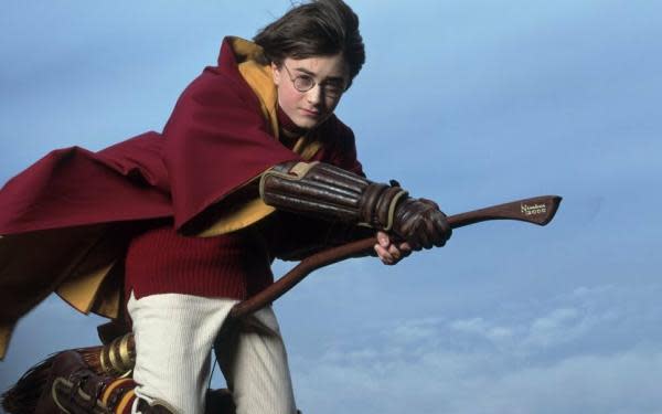 Harry Potter en un partido de quidditch (Imagen: PPE)