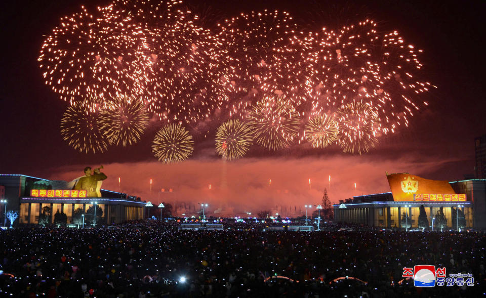 Fireworks are seen during New Year's celebrations in this photo released by North Korea's Korean Central News Agency (KCNA) in Pyongyang on January 1, 2018. (Photo: KCNA KCNA / Reuters)