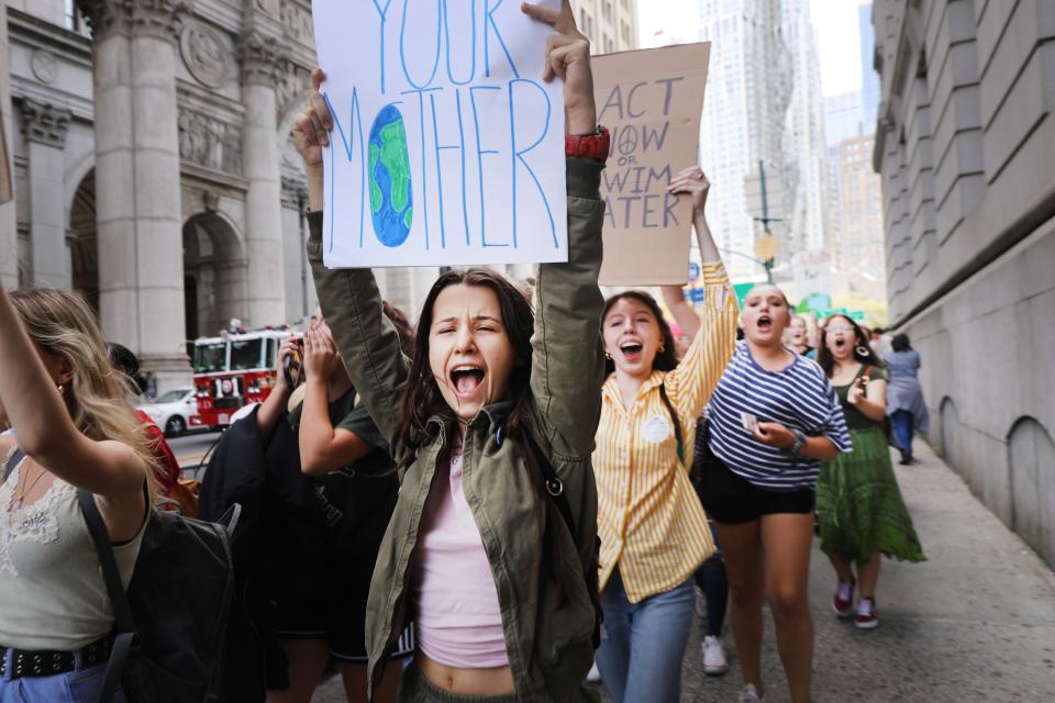 Students walk out of school to protest in New York City