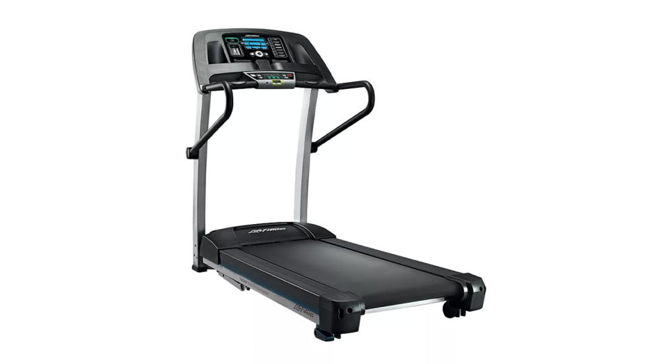 Life Fitness F1 Smart Folding Treadmill
