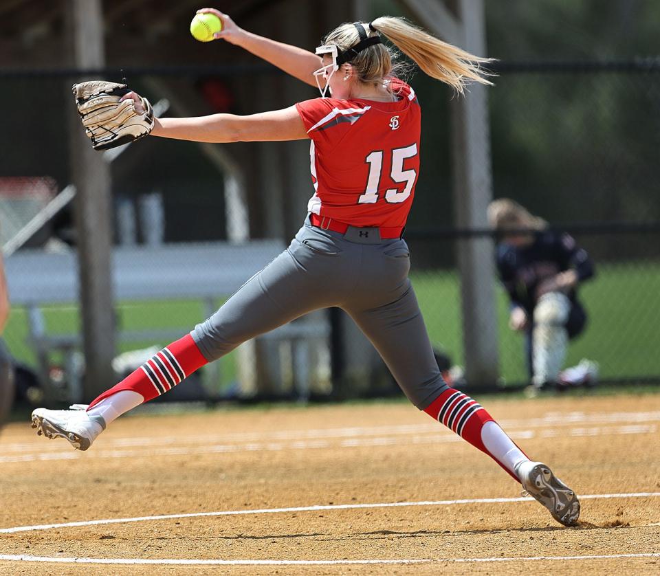 Lakers pitcher Delaney Moquin winds up and delivers.

Silver Lake softballs hosts Lincoln Sudbury on Wednesday April 17, 2024