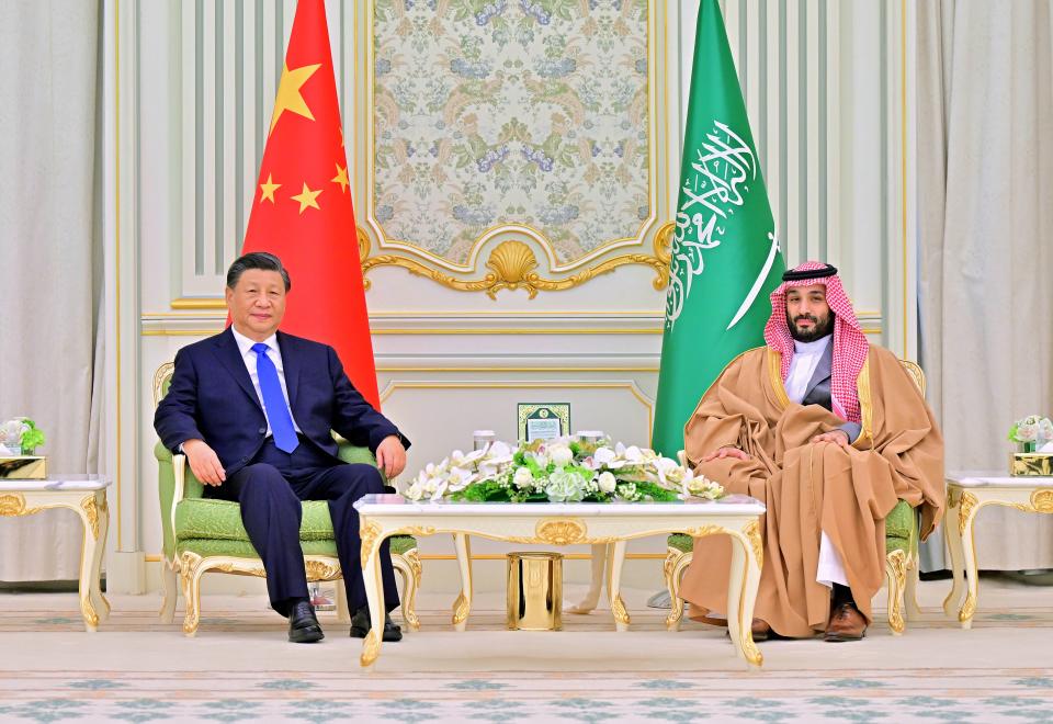 Chinese President Xi Jinping holds talks with Saudi Crown Prince and Prime Minister Mohammed bin Salman Al Saud at the royal palace in Riyadh, Saudi Arabia, Dec. 8, 2022. (Photo by Yue Yuewei/Xinhua via Getty Images)