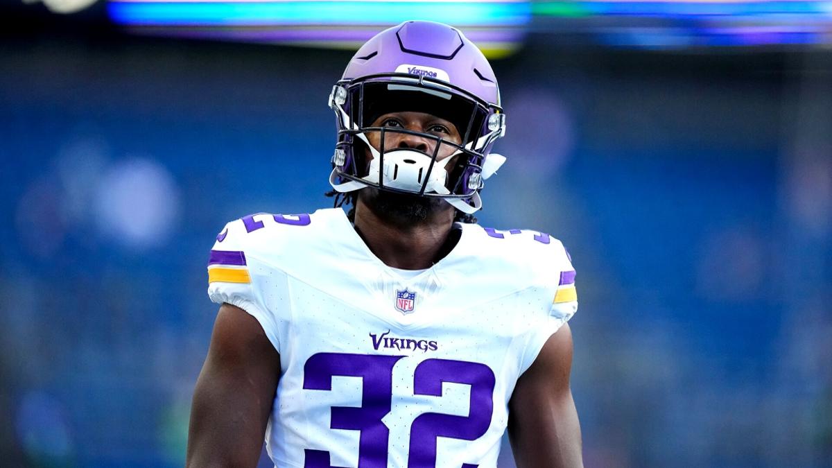 Vikings running back Ty Chandler to miss 'weeks' with broken thumb