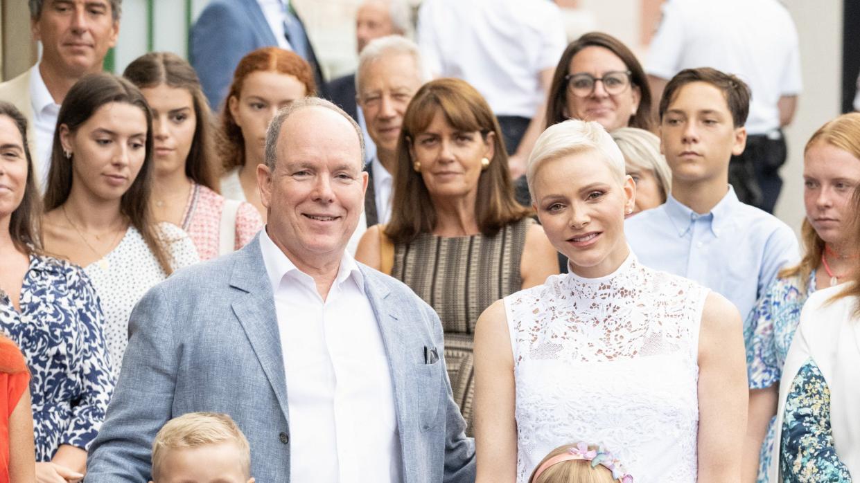 traditional monaco picnic in le parc princess antoinette