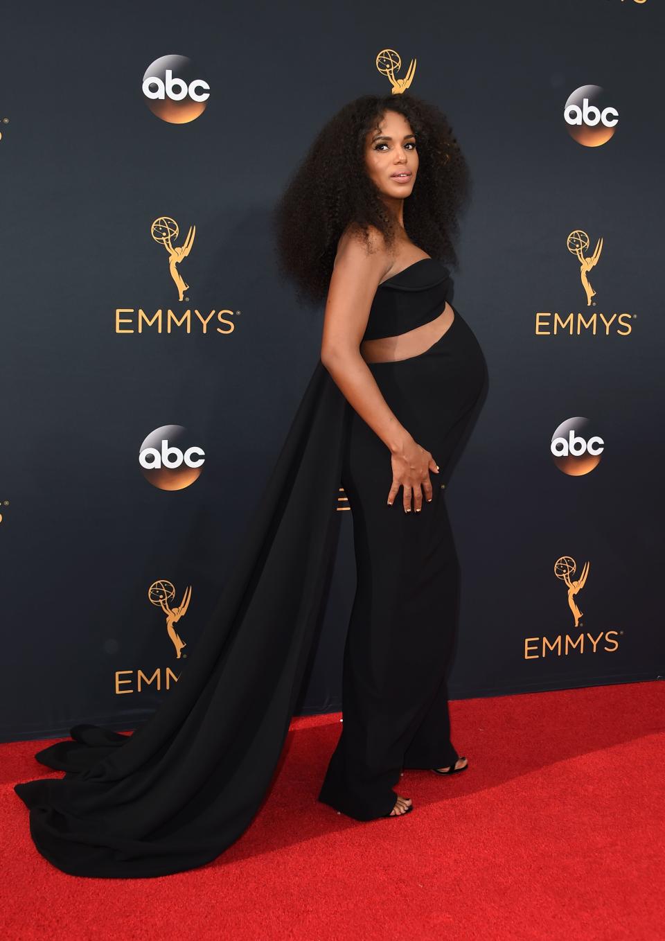 Kerry Washington at the 68th Emmy Awards in 2016