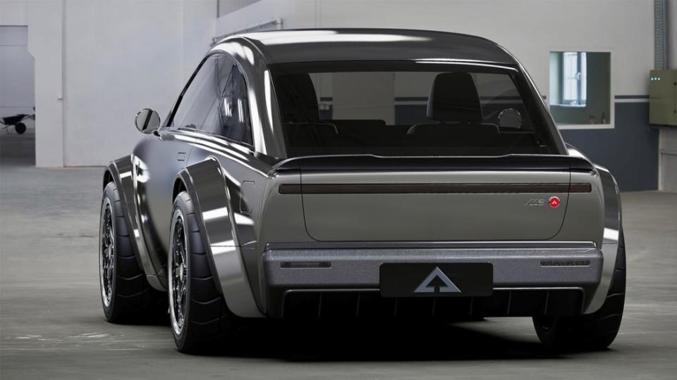 兼具性能與復古個性的電動小車─Alpha Ace Performance Edition 發表
