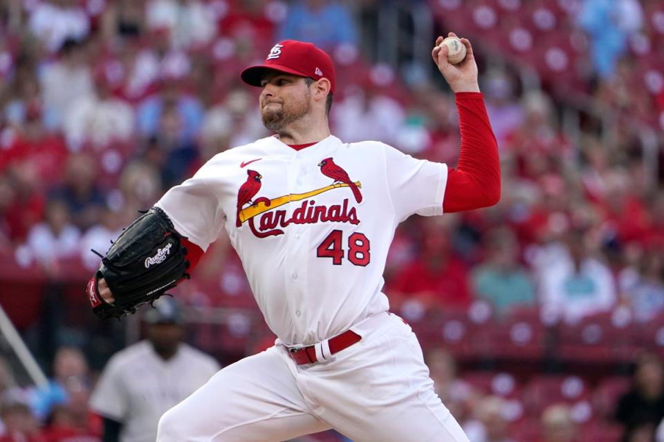 ROCKIES-CARDENALES (AP)