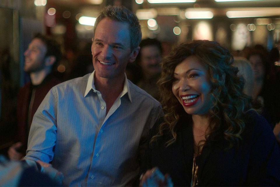 Neil Patrick Harris as Michael, Tisha Campbell as Suzanne Prentiss in episode 104 of Uncoupled.
