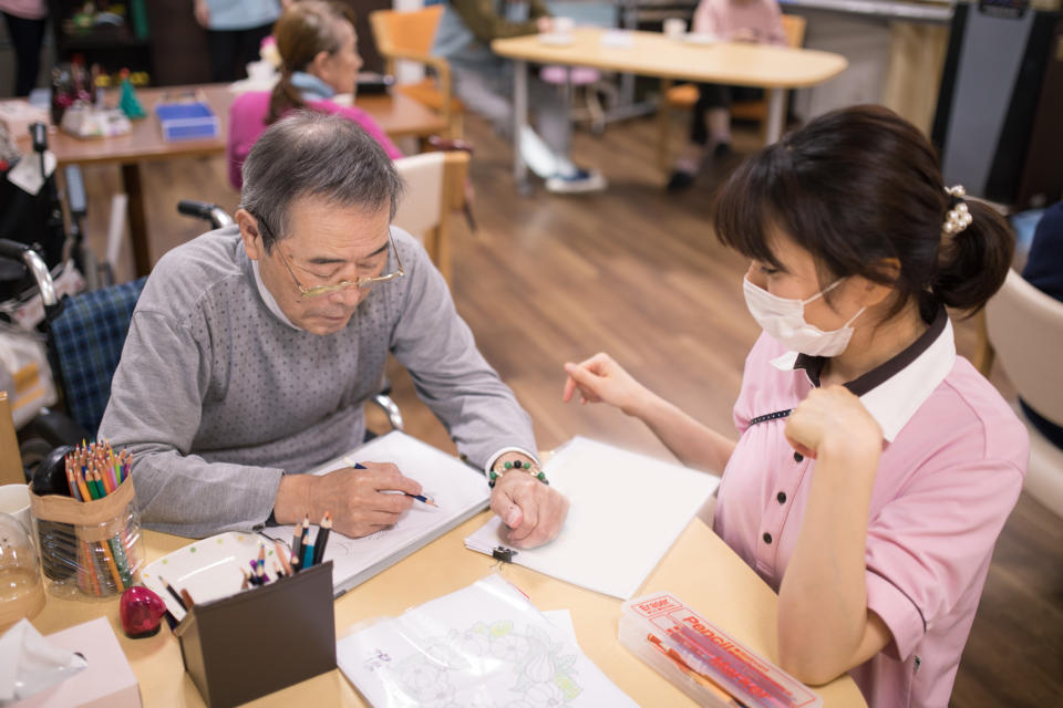 日本成功招攬大批越南人才入境，從事醫護、安老行業