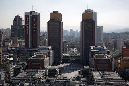 El edificio administrativo de la Asamblea Nacional es fotografiado en Caracas, Venezuela, 11 de enero de 2017. REUTERS/Carlos Garcia Rawlins