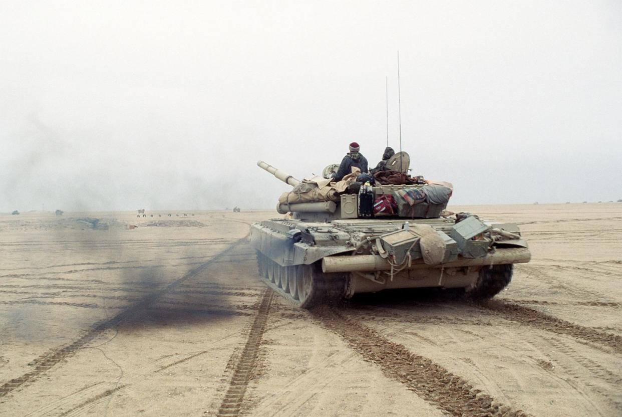 kuwait army m 84 tank advancing in operation desert storm 1991