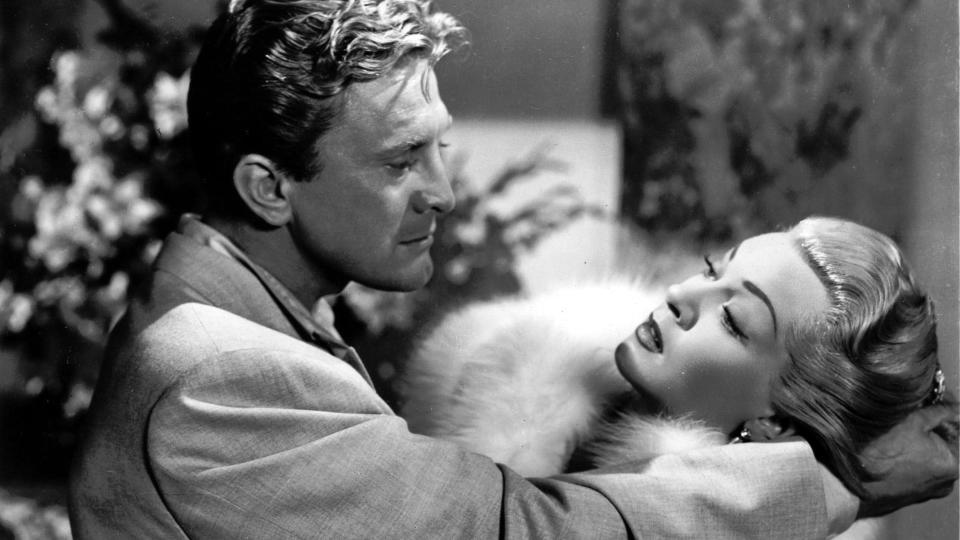 Kirk Douglas and Lana Turner in 'The Bad and the Beautiful'. (Credit: MGM)