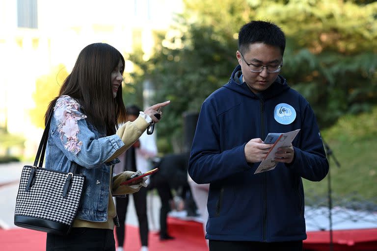 El Partido Comunista Chino puede ayudarle a encontrar a su media naranja. China; novio; casamiento; partido comunista; el mundo