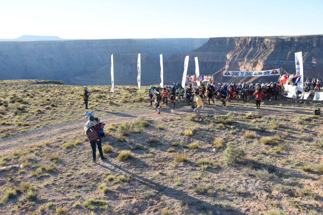 Racers start the ultramarathon at the Grand Canyon. (Photo courtesy of Grand to Grand Ultra)