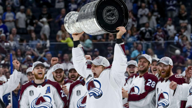 Colorado Avalanche Unseat Tampa Bay to Win the Stanley Cup - The New York  Times