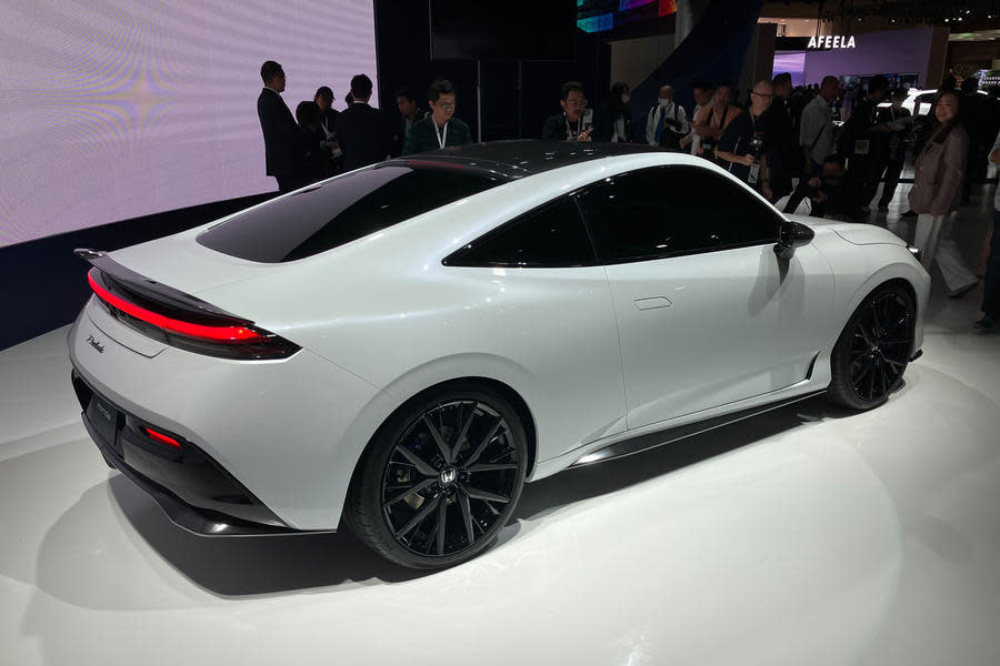 Honda Prelude concept Tokyo motor show rear quarter