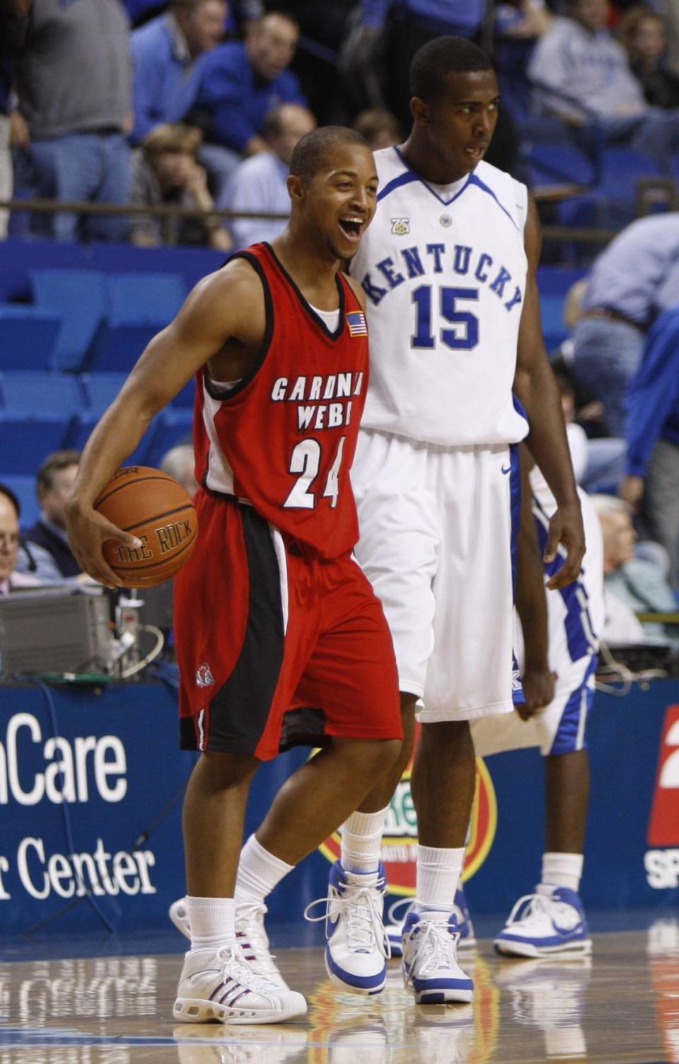 Gardner-Webb’s 84-68 upset of Kentucky in 2007-08 ended with the basketball in the hands of guard Takayo Siddle. On Saturday, Siddle will return to Rupp Arena as the head coach at UNC Wilmington.