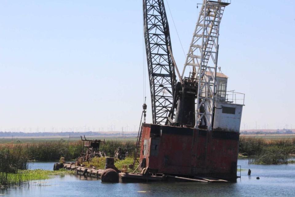 There are, as of June 24, 2022, more than 30 abandoned boats, barges and other vessels in Sacramento County, California waterways, creating health and safety hazards.