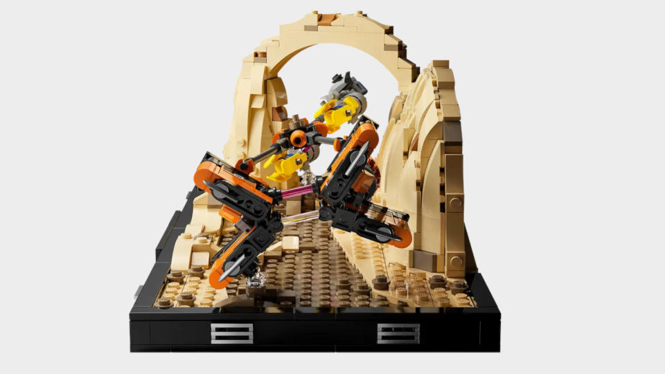 Lego Mos Espa Podrace Diorama set