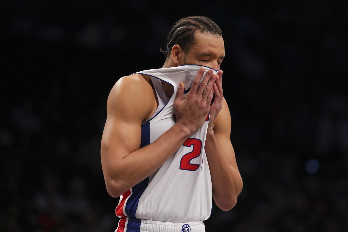 Facing NBA infamy, Detroit Pistons try to avoid record-tying 26th