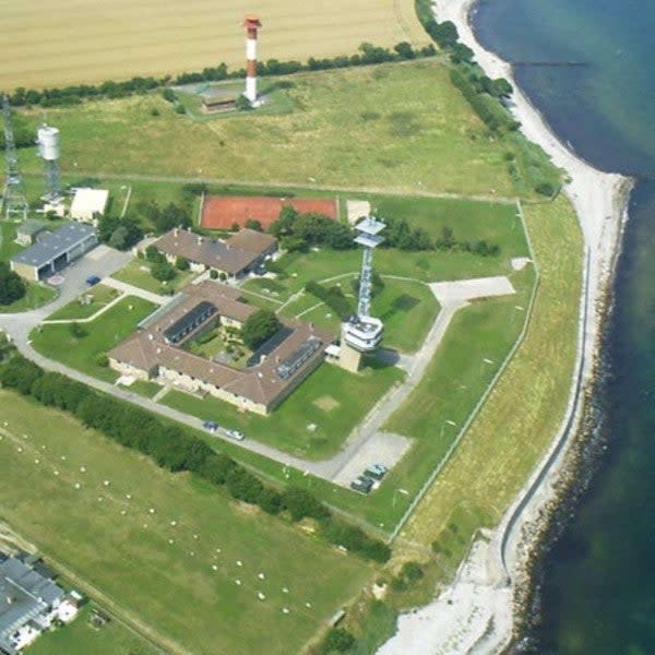 Aerial view of the Marine Coast Station Marienleuchte.<em> Source: </em><a href="https://www.fehmarn24.de/" rel="nofollow noopener" target="_blank" data-ylk="slk:https://www.fehmarn24.de/;elm:context_link;itc:0;sec:content-canvas" class="link "><em>https://www.fehmarn24.de/</em></a>