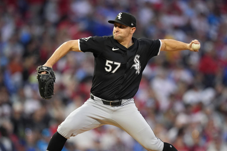 Chicago White Sox's Tanner Banks pitches during the fifth inning of a baseball game against the Philadelphia Phillies, Saturday, April 20, 2024, in Philadelphia. (AP Photo/Matt Slocum)