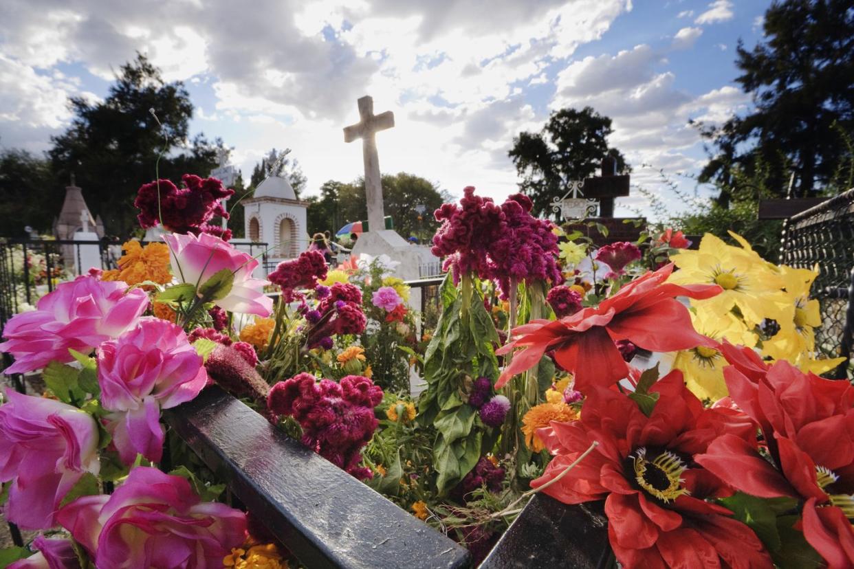 easter traditions visit the cemetery