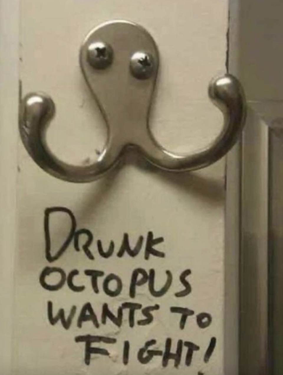 "Drunk Octopus Wants to Fight!"