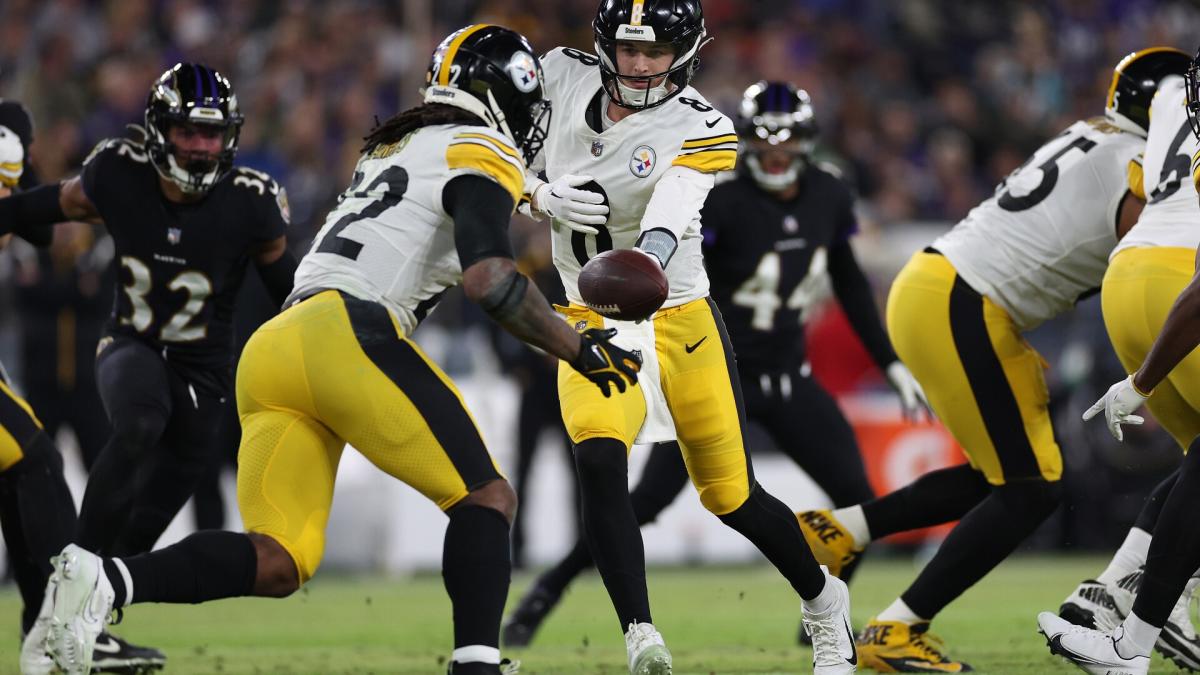 Steelers GM Omar Khan on NFL running back pay debate: “You don't have to be  a mathematician to figure it out, but when quarterbacks' salaries start  increasing at the rate that they're