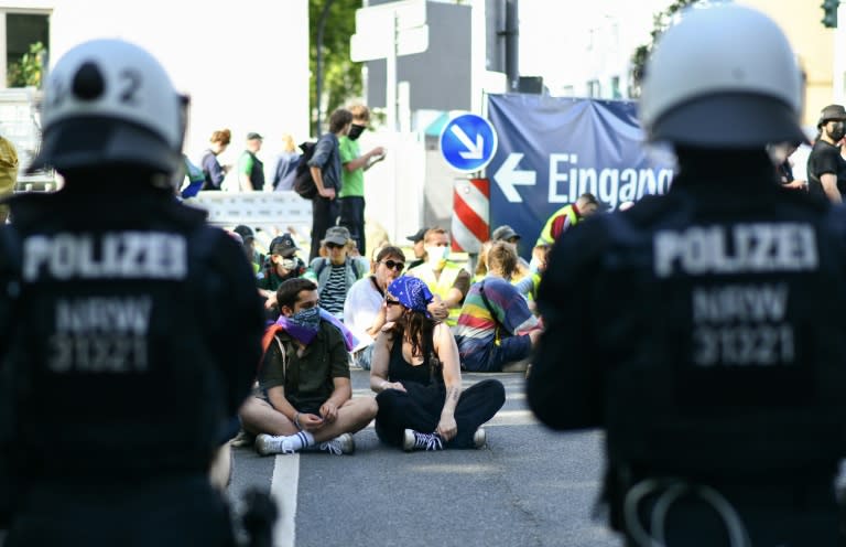 Nach den teils gewalttätigen Protesten gegen den AfD-Bundesparteitag in Essen ist die Nacht nach Angaben der Polizei ruhig geblieben. (Volker Hartmann)