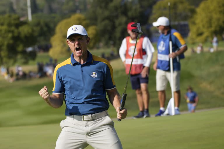 Justin Rose celebra su triunfo en un individual