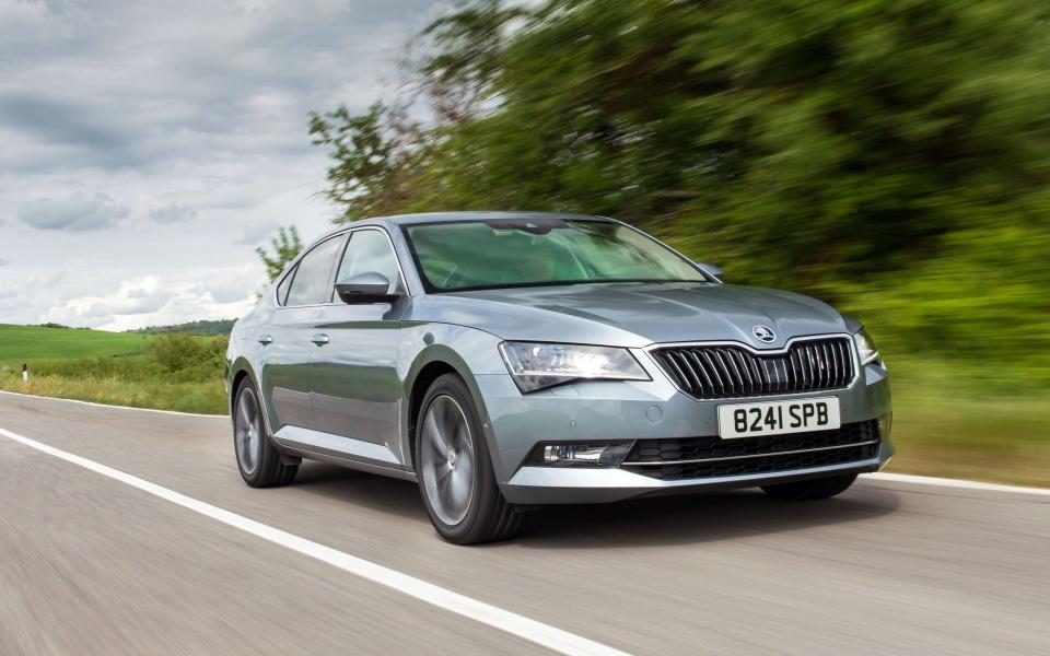 Skoda Superb 1.4 TSi iV SE L - Andy Morgan Photography