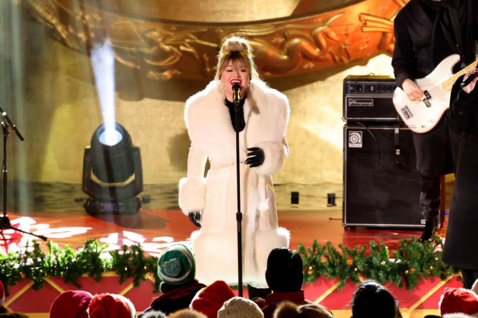 Kelly Clarkson performing at the 2023 Rockefeller Center Christmas Tree Lighting Ceremony on Nov. 29 in New York. 
