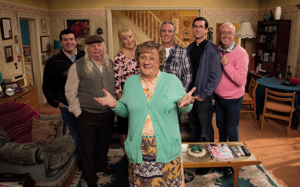 The show's cast in Mrs Brown's Boys D'Movie (2014) - Handout