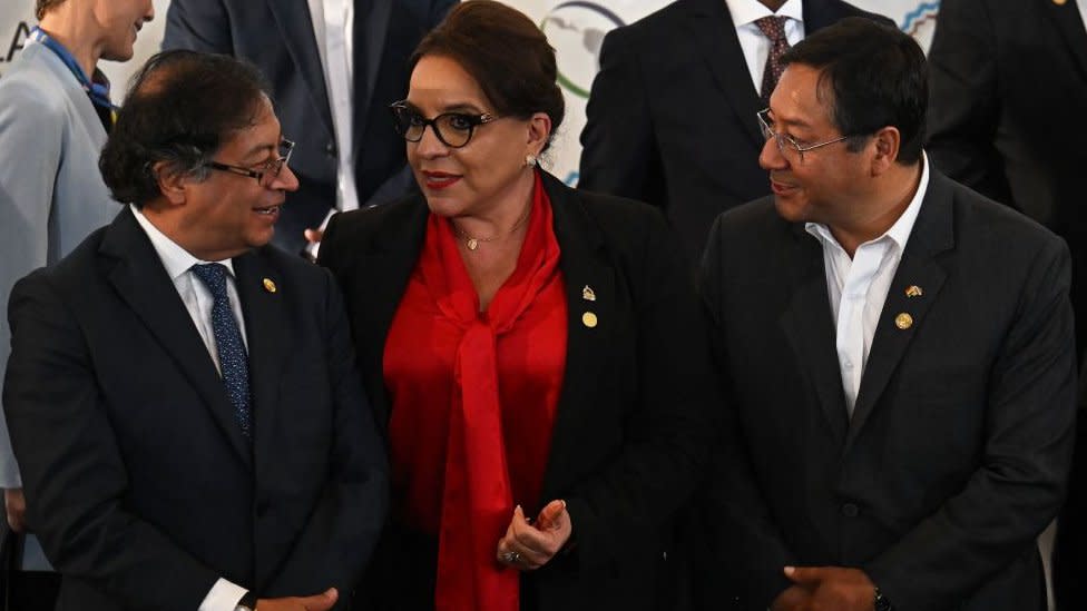 Los presidentes de Colombia, Gustavo Petro, de Honduras, Xiomara Castro, y de Bolivia, Luis Arce.