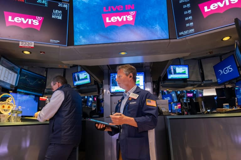 Des opérateurs du New York Stock Exchange (SPENCER PLATT)