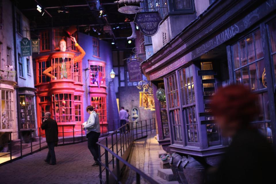 7. Warner Bros Studio: The Making of Harry Potter with Luxury Round Trip Transport From London