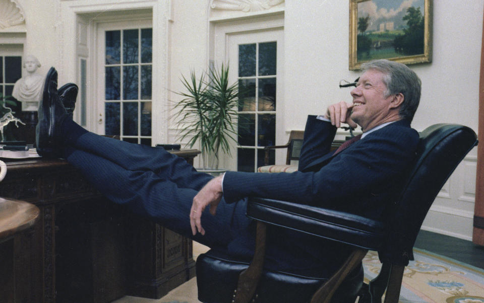 Jimmy Carter sitting in the Oval Office ca. 18 April 1978. (Photo by: HUM Images/Universal Images Group via Getty Images)