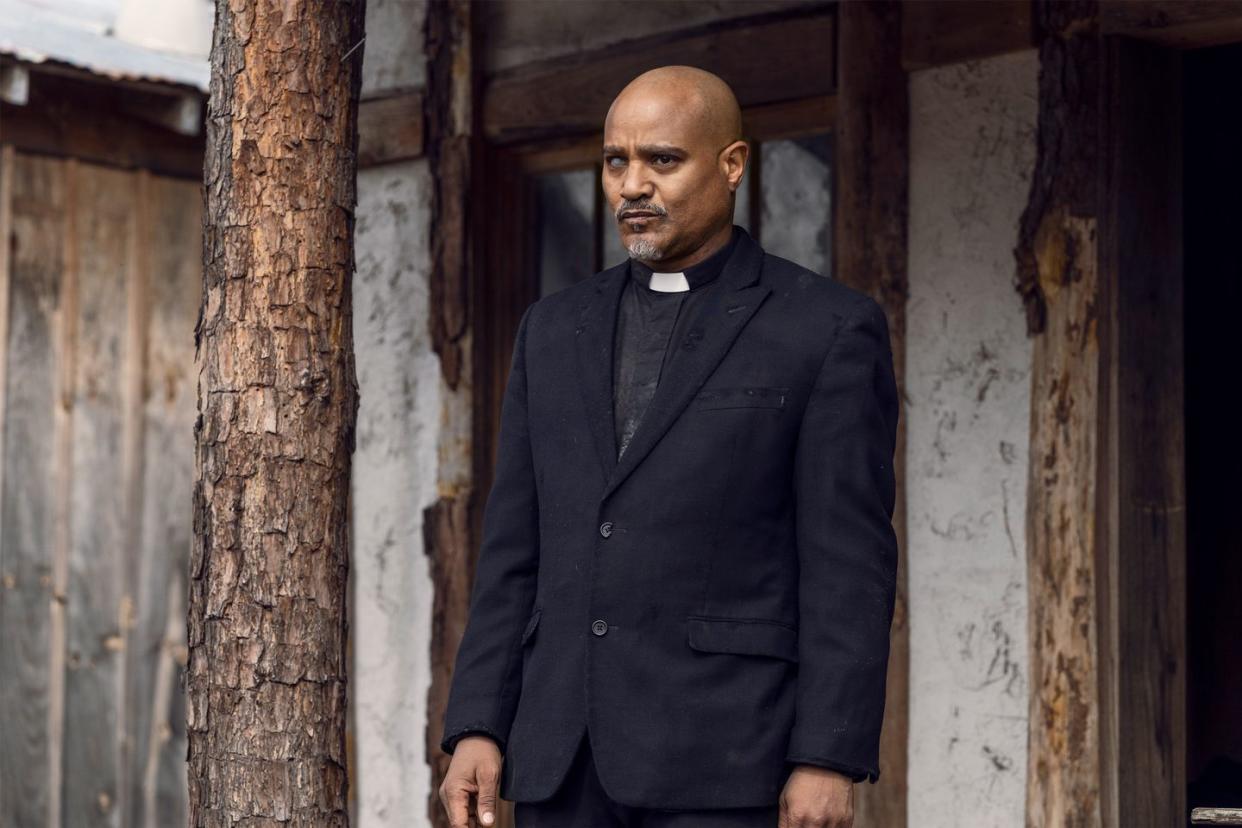 seth gilliam as father gabriel, the walking dead, season 11